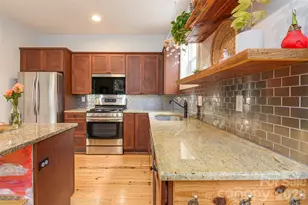 141 State St, Asheville, NC 28806 - Photo 17