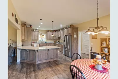 334 Summer Orchard Drive, Hendersonville, NC 28792 - Photo 9