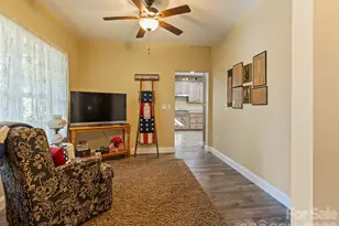 334 Summer Orchard Dr, Hendersonville, NC 28792 - Photo 25