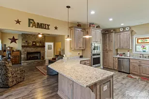 334 Summer Orchard Dr, Hendersonville, NC 28792 - Photo 11