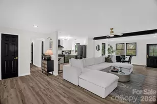 5323 Glenham Dr, Charlotte, NC 28210 - Photo 3