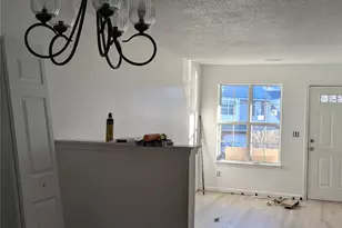 5976 Prescott Ct, Charlotte, NC 28269 - Photo 5