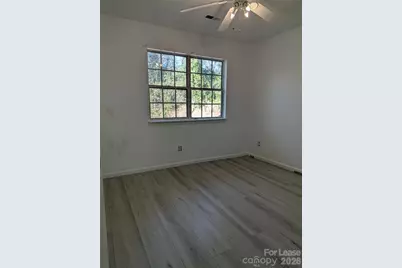 5976 Prescott Court, Charlotte, NC 28269 - Photo 3