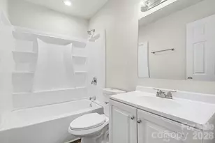 3431 Shamrock Dr, Charlotte, NC 28215 - Photo 19