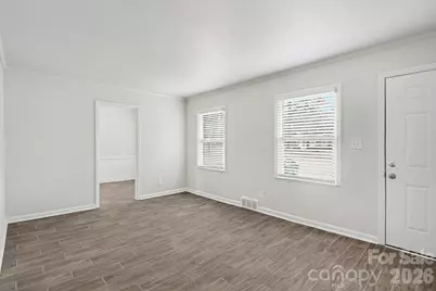 3431 Shamrock Drive, Charlotte, NC 28215 - Photo 5