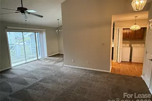 2802 Iron Gate Ln, Charlotte, NC 28212 - Photo 3