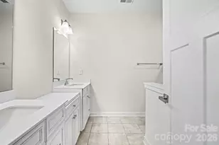 949 Portrush Ln, Tega Cay, SC 29708 - Photo 23