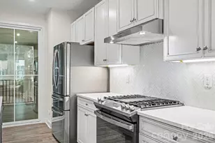 949 Portrush Ln, Tega Cay, SC 29708 - Photo 13