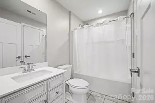 949 Portrush Ln, Tega Cay, SC 29708 - Photo 19