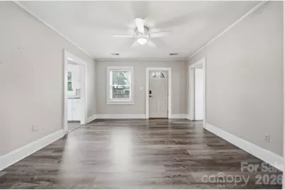 2036 4th Street NE, Hickory, NC 28601 - Photo 39