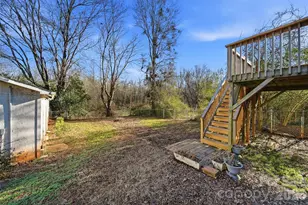 2036 4th St NE, Hickory, NC 28601 - Photo 31