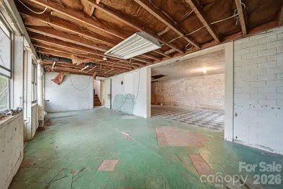 2036 4th Street NE, Hickory, NC 28601 - Photo 25
