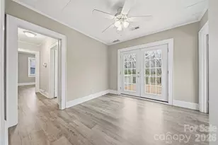 2036 4th St NE, Hickory, NC 28601 - Photo 5