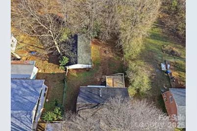 2036 4th Street NE, Hickory, NC 28601 - Photo 33