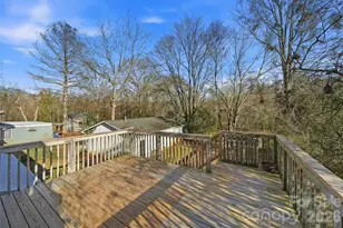 2036 4th St NE, Hickory, NC 28601 - Photo 23