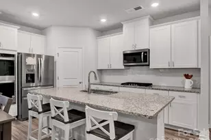 300 Cedar Knoll Cir, Pineville, NC 28134 - Photo 3