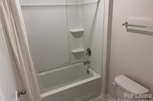 4119 Village Blvd NW, Conover, NC 28613 - Photo 17