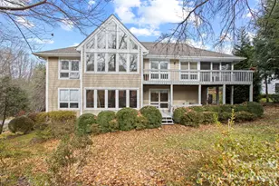 122 Broadmoor Dr, Flat Rock, NC 28731 - Photo 1