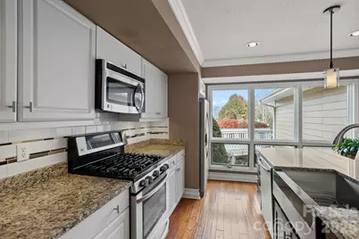 122 Broadmoor Drive, Flat Rock, NC 28731 - Photo 17