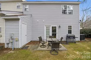 8376 Rudolph Rd, Charlotte, NC 28216 - Photo 7