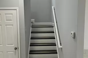 6034 Blue Ash Ln, Charlotte, NC 28215 - Photo 9