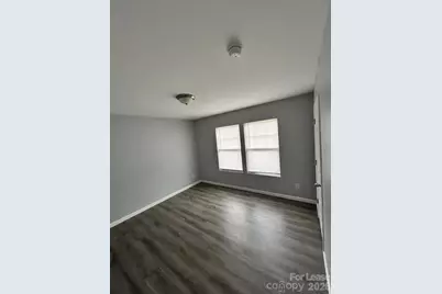 6034 Blue Ash Lane, Charlotte, NC 28215 - Photo 3