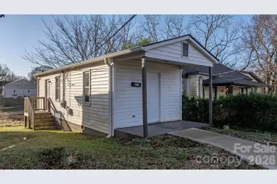 519 W Water Street, Lincolnton, NC 28092 - Photo 1