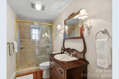 506 W Main Street, Burnsville, NC 28714 - Photo 33