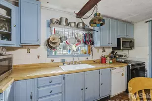 3030 Shannon St, Sharon, SC 29742 - Photo 9