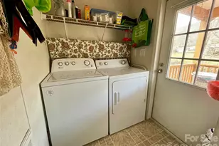 23 Mahan Ln, Waynesville, NC 28786 - Photo 15