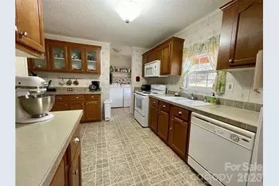 23 Mahan Lane, Waynesville, NC 28786 - Photo 11