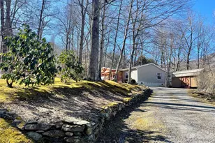 23 Mahan Ln, Waynesville, NC 28786 - Photo 3