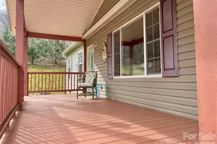 23 Mahan Ln, Waynesville, NC 28786 - Photo 5