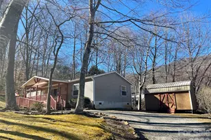 23 Mahan Ln, Waynesville, NC 28786 - Photo 1