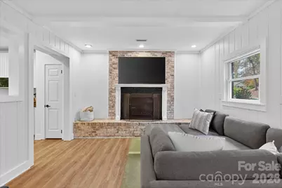 6431 Rosecrest Drive, Charlotte, NC 28210 - Photo 25