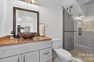 6431 Rosecrest Dr, Charlotte, NC 28210 - Photo 33