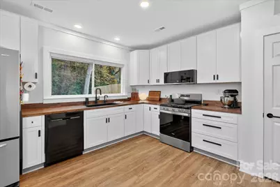 6431 Rosecrest Drive, Charlotte, NC 28210 - Photo 29