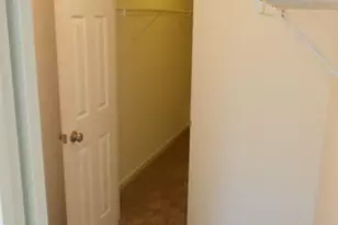 6223 Hickory Cove Ln, Charlotte, NC 28269 - Photo 23