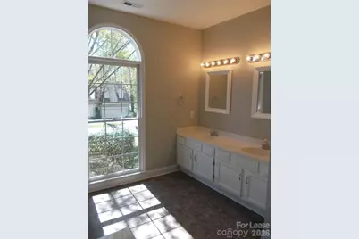 6223 Hickory Cove Lane, Charlotte, NC 28269 - Photo 15