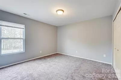 4024 Larkhaven Village Drive, Charlotte, NC 28215 - Photo 21