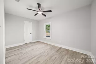 105 Grant St, Gastonia, NC 28052 - Photo 19