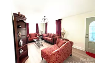 825 Hamrick St, Shelby, NC 28152 - Photo 7