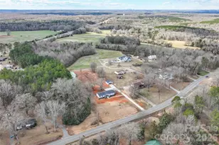11956 Sam Black Rd, Midland, NC 28107 - Photo 23