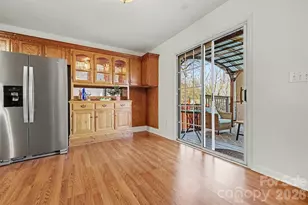 3755 Brookchase Ln, Charlotte, NC 28205 - Photo 17