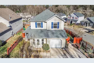 3755 Brookchase Lane, Charlotte, NC 28205 - Photo 3