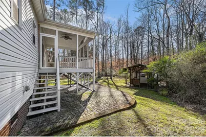 781 Woodlawn Avenue, Mount Holly, NC 28120 - Photo 23