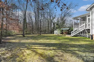 781 Woodlawn Ave, Mount Holly, NC 28120 - Photo 25