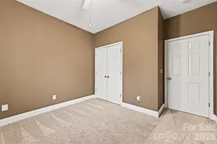 781 Woodlawn Ave, Mount Holly, NC 28120 - Photo 17