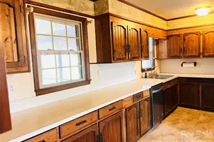 400 Stroupe St, Mount Holly, NC 28120 - Photo 7