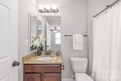 241 N Irwin Avenue, Charlotte, NC 28202 - Photo 15